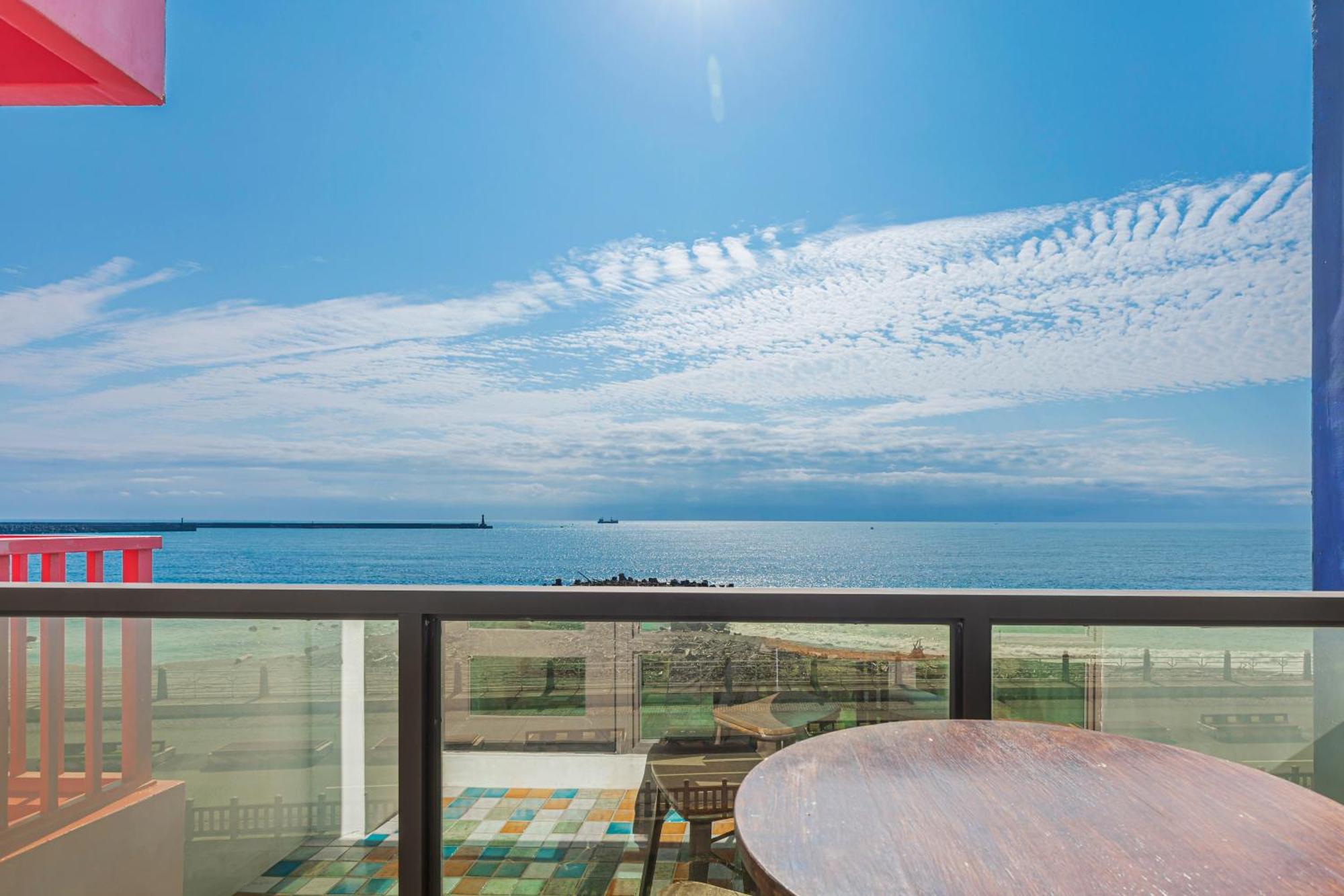 Hualien Unique Smart Stay With Sea View Bagian luar foto